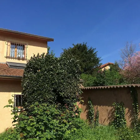 Prive Attenant De La Maison Principale Villa